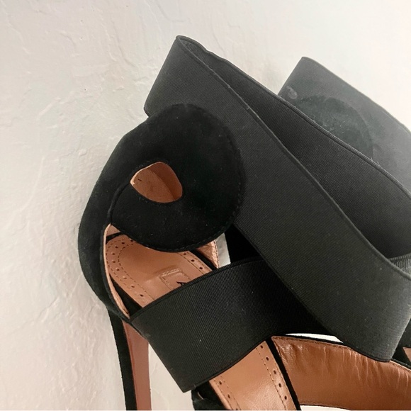 Black Alaia Paris Heels - Picture 12 of 14